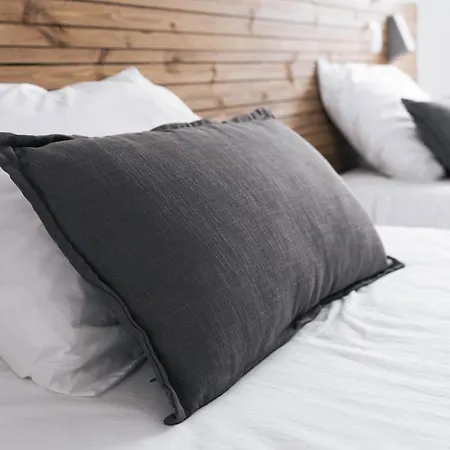 B&B Ferrel Surf House