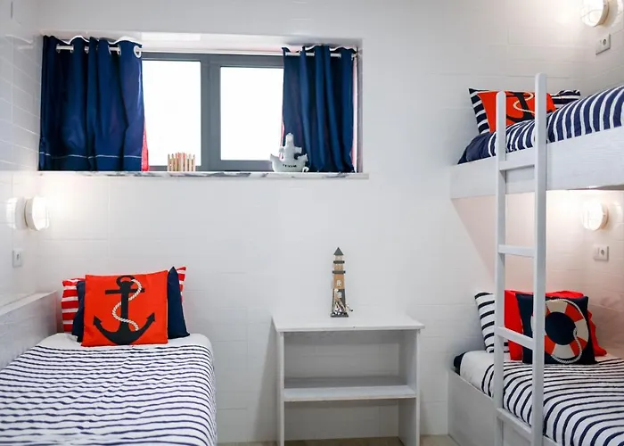 Ferrel Surf House Bed and Breakfast *