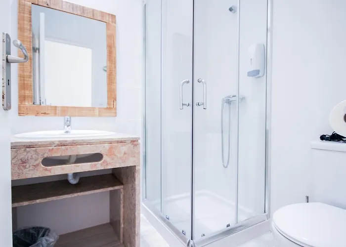 Bed and Breakfast Ferrel Surf House *